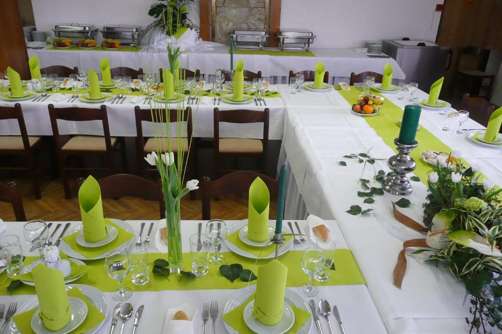 Hotel Slunce Havlickuv Brod Εξωτερικό φωτογραφία