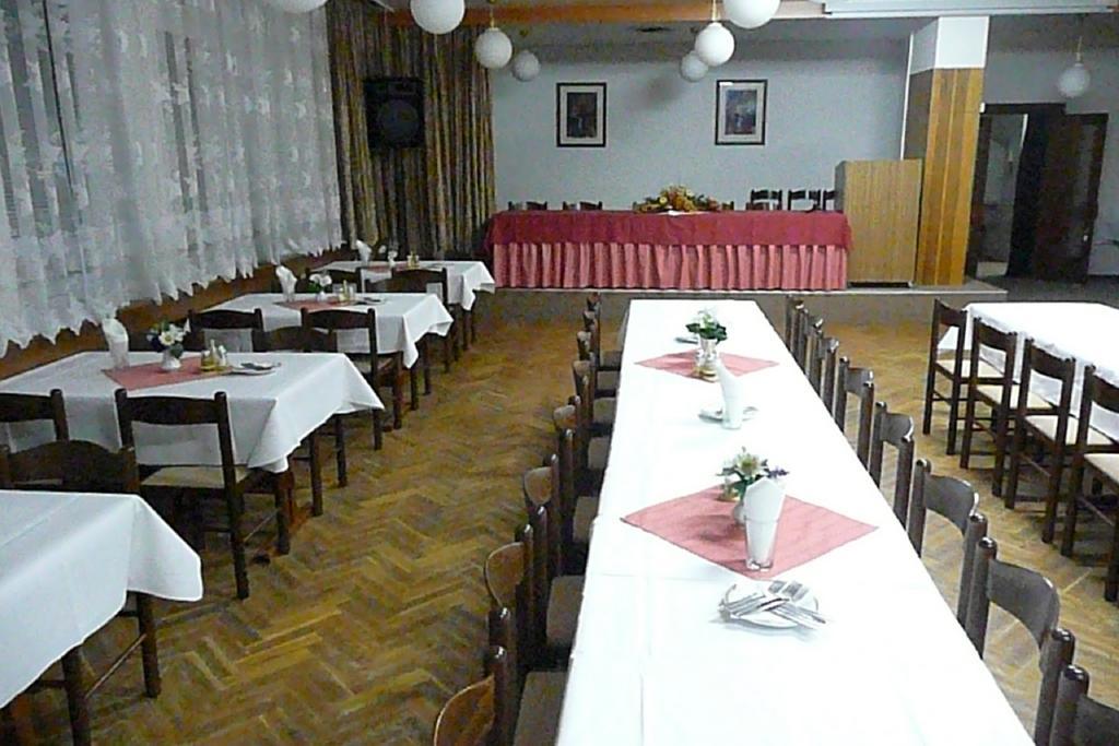Hotel Slunce Havlickuv Brod Εξωτερικό φωτογραφία